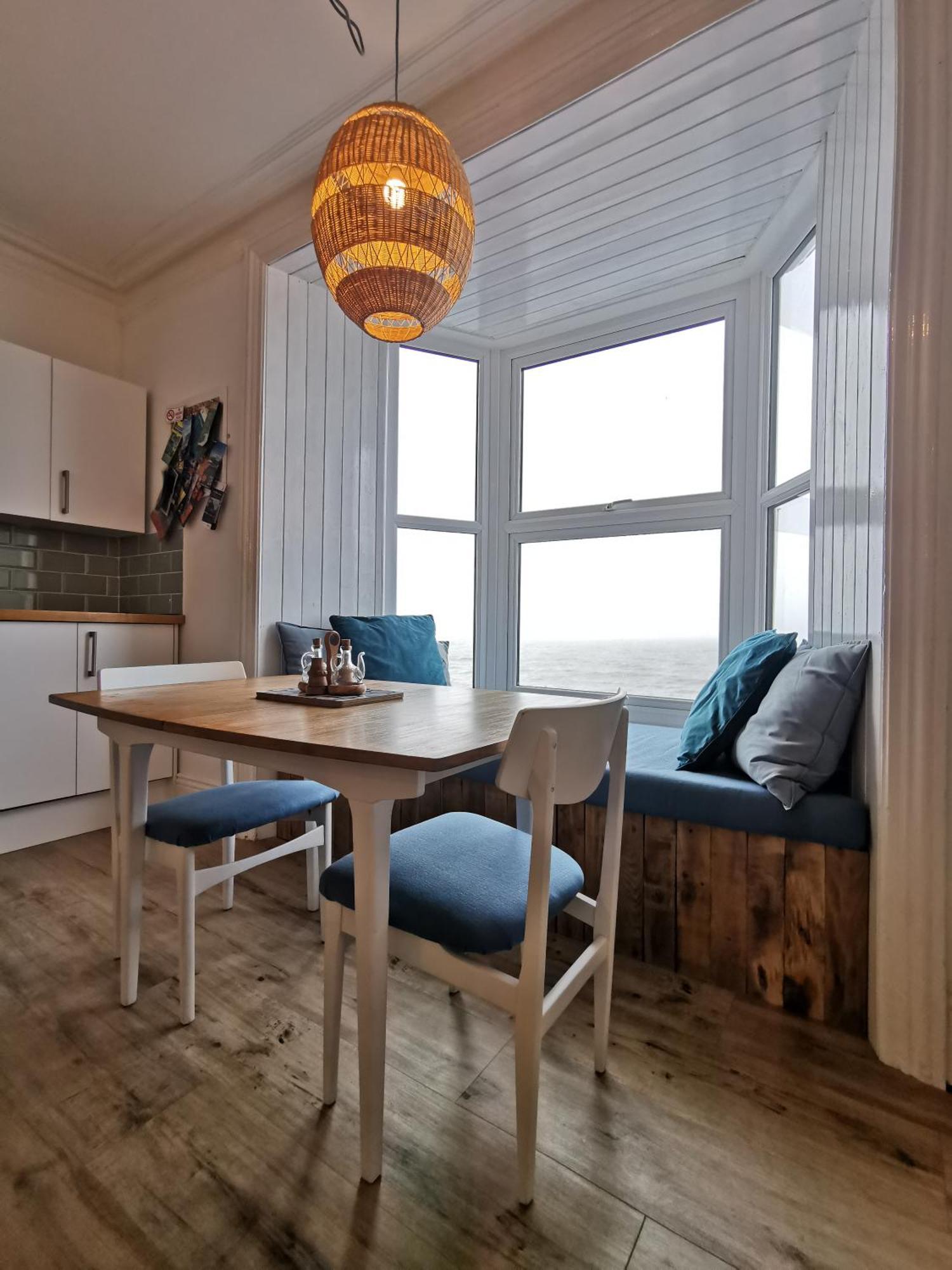 Lovely Seafront 2 Bed Flat In Aberystwyth Eksteriør billede