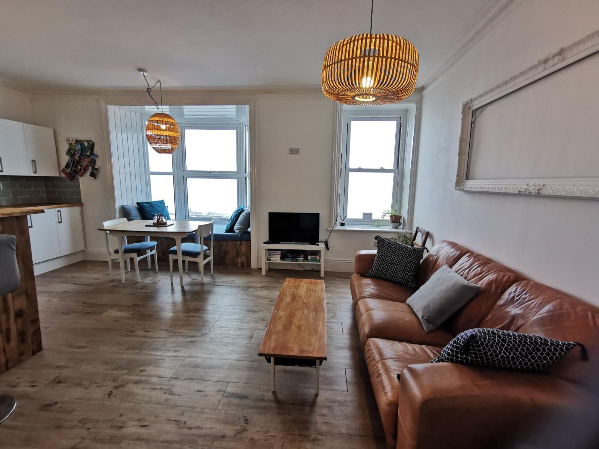 Lovely Seafront 2 Bed Flat In Aberystwyth Eksteriør billede